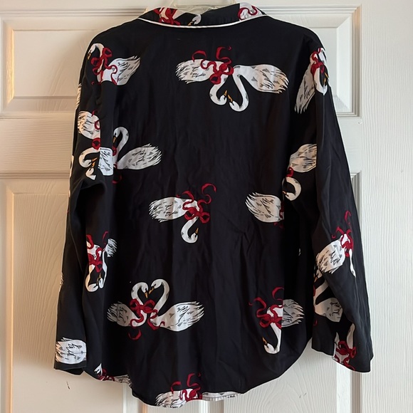 Victoria’s Secret Swan Long sleeve flannel pajama set Large - Picture 3 of 8